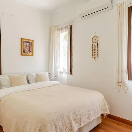 Phokaian Flat By The Sea * Foca