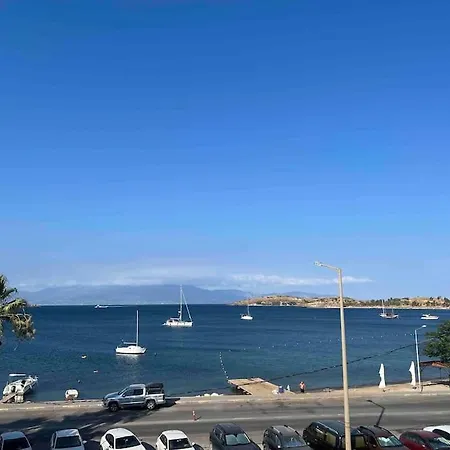 Apartment Phokaian Flat By The Sea Foca